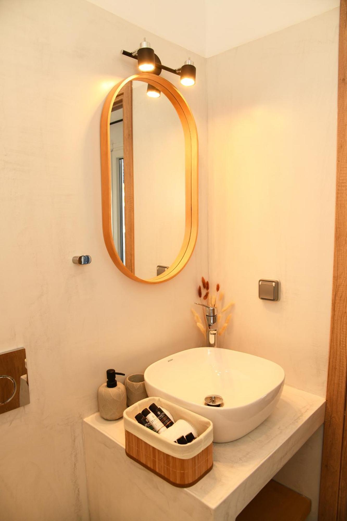 Petite Studios Batsi บาทซี ภายนอก รูปภาพ